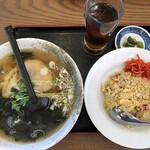 らーめんペコペコ - 料理写真: