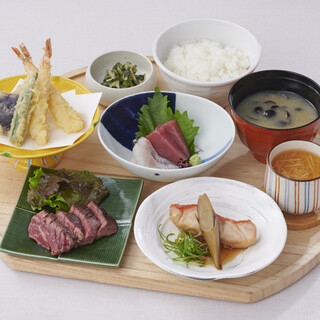 ニホンの食卓 つくみ_0