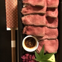 神戸牛 しゃぶしゃぶ おもき 離れ 銀座店 - ローストビーフ弁当