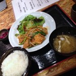 Kurara - 日替り定食 厚切り豚バラのキムチ炒め（600円）2012年7月