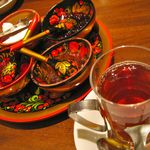 ロシアンティー　食器も可愛ゆす