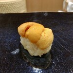 日本橋蛎殻町 すぎた - 馬糞雲丹握り