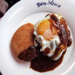 ビストロ バンマリー - 煮込みハンバ-グとカニクリ-ムコロッケ