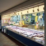 ナカムラ水産 - 魚屋さんの持ち帰り寿司販売コーナー