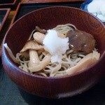 そば処たんぽぽ - お昼のサービスメニュー2のきのこそば