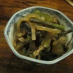 ばんや - こんにゃくや山菜の付け合せ。青森的です。
