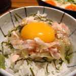 ささみユッケご飯