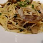 Trattoria e Pizzeria De salita - 横から