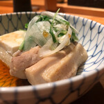 焼き鳥 とりら - 水炊き、鳥の三層断面が素晴らしい！笑