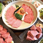 炭火焼肉 米沢亭 - 5500円コース