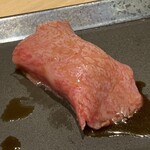 Wagyuuyakinikujirouyakai - 但馬玄　炙り寿司