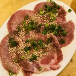 Yakiniku Horumon Hamagyuu - 