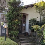 夢や - 店舗外観