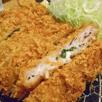 Niigata Katsu Ichi - 「ふわぁとろとんかつ定食」のメイン