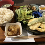 ブック＆カフェ喫茶去 - 