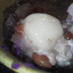 鶴亀堂ぜんざい - 白玉と金時豆