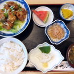 Sanhore - 若鶏風味揚定食840円