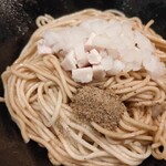 中華蕎麦にし乃 - これだけで1品として成り立つよね