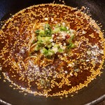 Chinese Dining Ikegame - 辣香黒担々麺