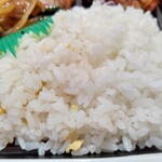 美食亭 - 【2020.11.3(火)】レバニラ炒め弁当598円のご飯