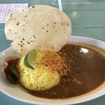 ポルキリ - スリランカカレー大盛（800円）トッピングサービス　