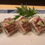 季節料理 よし野 - カマスの棒寿司