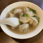 一品居 蘭州牛肉麺 - 