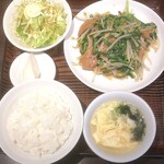 Chuukameisai Gyouzasaikan - レバニラ炒め定食