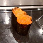 寿司大 - 生イクラ