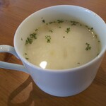 クローバーカフェ - セットのスープ