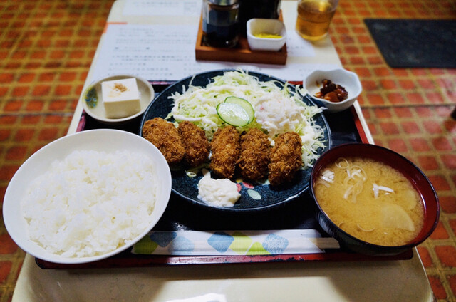 柳屋 柏 定食 食堂 食べログ