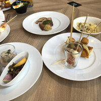インプレイス 3-3 ヒルトン名古屋 - 