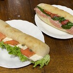 スモークサーモンとクリームチーズ、イタリアンサラミとルッコラとドライトマト