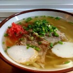 なかむら屋 - 懐かしい味わい！沖縄そば