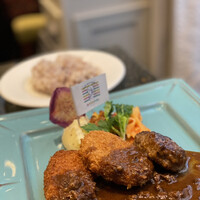神戸牛洋食アモナ - 