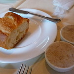 ル･クール - ＜2012年7月＞パンとリエット　なんでリエットが2つあるかって？それはね…