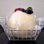 Shinjuku Takano - まるごと梨のデザート