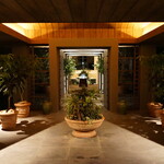 ザ・ひらまつ ホテルズ＆リゾーツ - レストラン入り口