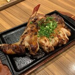 139929659 - 骨付きモモ一本　グローブ焼き…999円+税