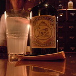 バー・ジュニパー - この日は最初にＭＯＮＫＥＹ４７を飲んだよ