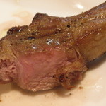 ガラムマサラ - 骨付きラム；アップ