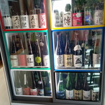 日本酒が永遠に飲める店 たまり場PON - 