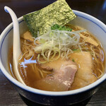 麺処 びぎ屋 - 醤油ラーメン