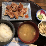 味噌鐡　カギロイ - いも豚バラの味噌漬け焼き定食@950円