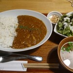 ラムと豪州ジビエバル プラスアルファキッチン - 