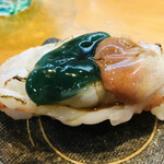 能登湾産のボタン海老　赤シャリ