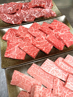 箕面烧 牛とろ焼きしゃぶ専門店 十二松六左衛門のご予約 - 箕面萱野