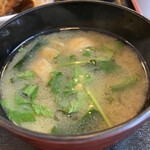 猫丸食堂 - お味噌汁（今回はとろろ昆布ではなくワカメでした）