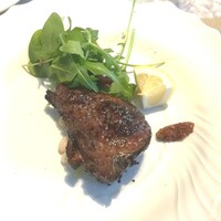 La Brianza - 北海道産子羊の炭火焼き。私ほんとこちらの炭火焼きお料理好き。香ばしくて火入れ具合がちょうどよくて、素材のおいしさが最大限に引き出されてると思う。こちらで食べるとラムおいしいな～っていつも改めて思う