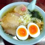 ラーメン一本亭 - 塩ラーメン+味たま